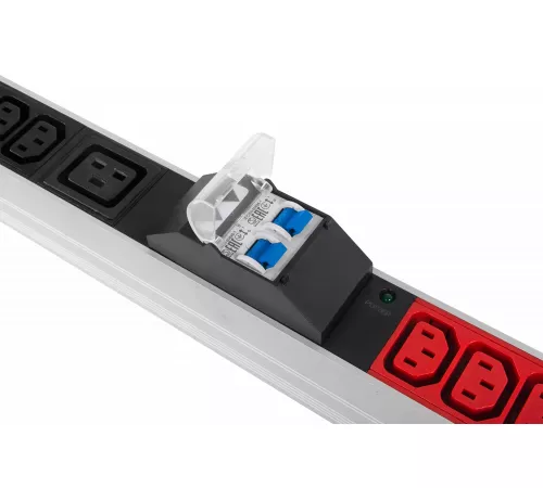Верт блок розеток Rem-3x32, 3 фазы 32A, 6 авт, инд, 36 C13, 6 C19, 1820 мм, вх IEC 309, шнур 3 м