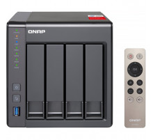 QNAP D4 PRO (REV. B) Сетевое хранилище