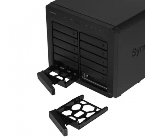 Synology DS2422+ Сетевое хранилище