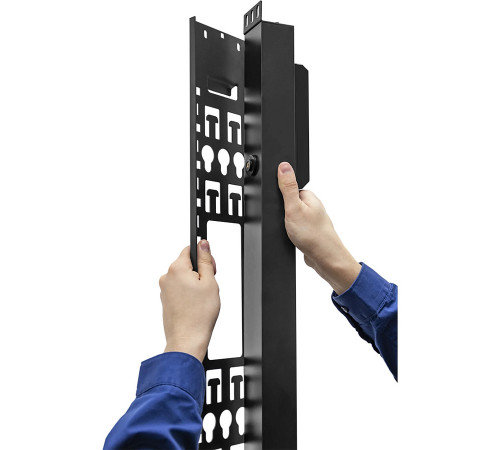 SNR SNR-PDU-30S-16L3 Блок электрических розеток